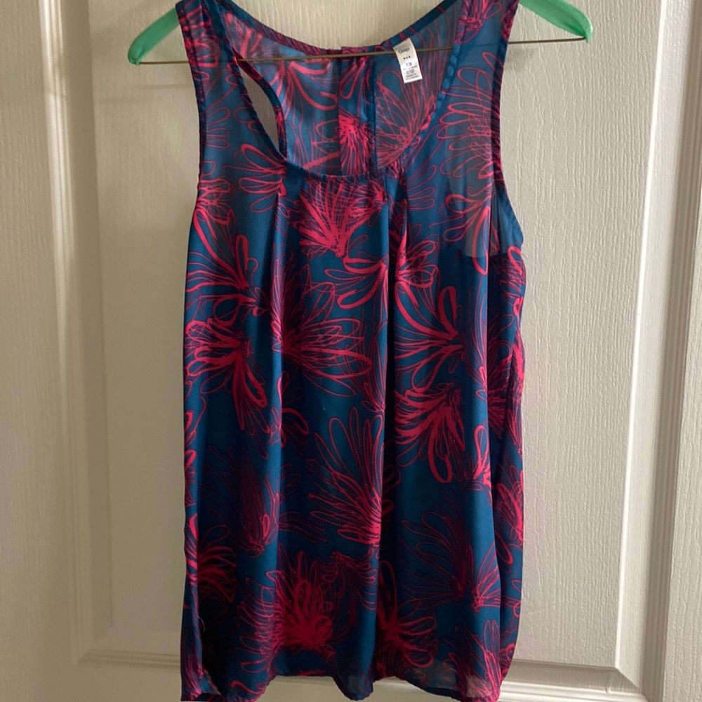 Ladies tank blouse by Gap